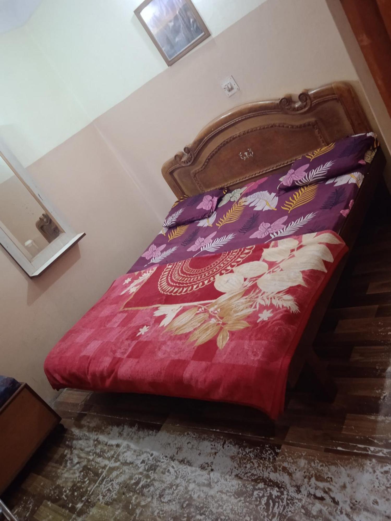 Aman Guest House Katra  Buitenkant foto